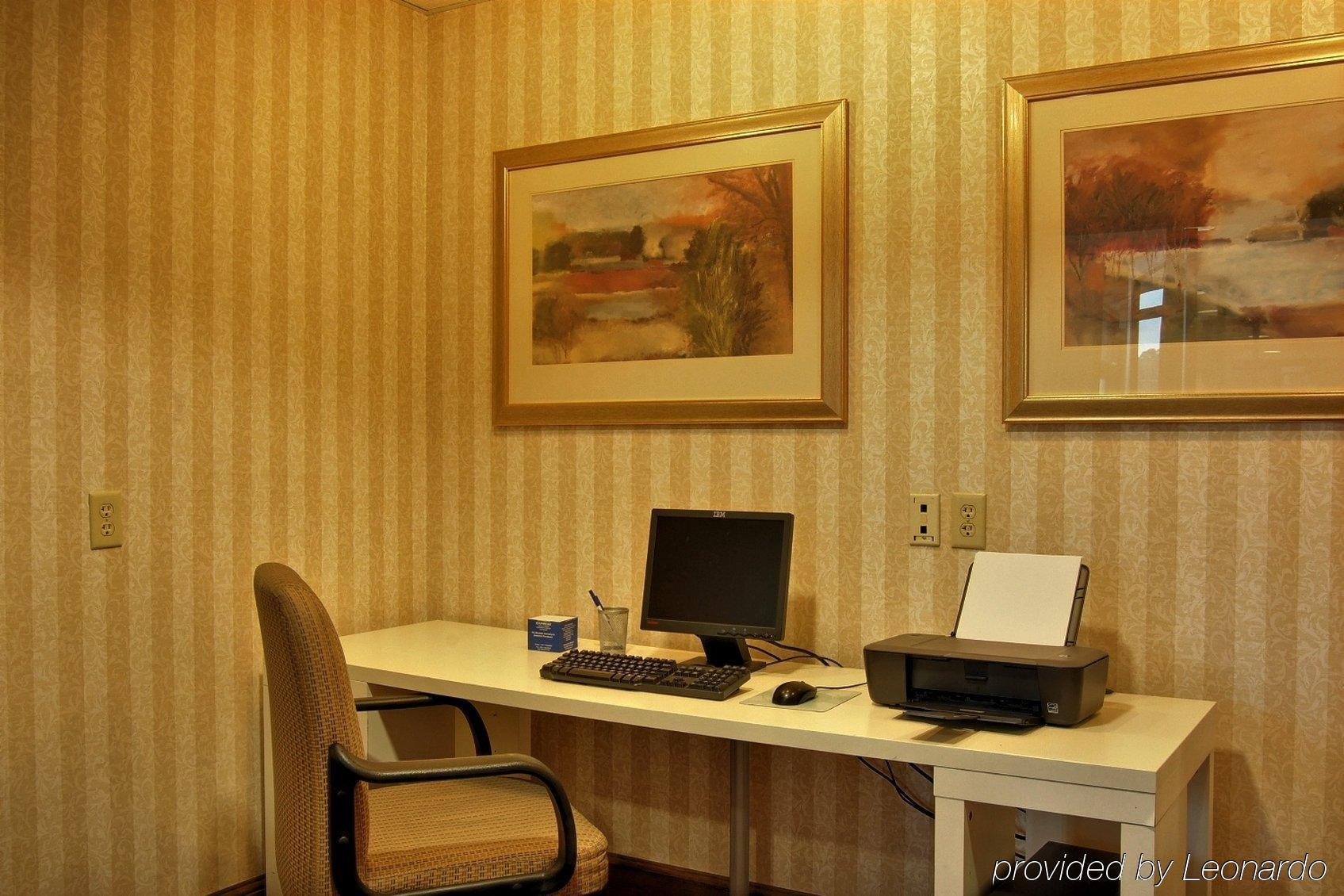 Holiday Inn Express Hotel & Suites Providence-Woonsocket, An Ihg Hotel Business foto